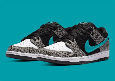 nike atmos elephant price